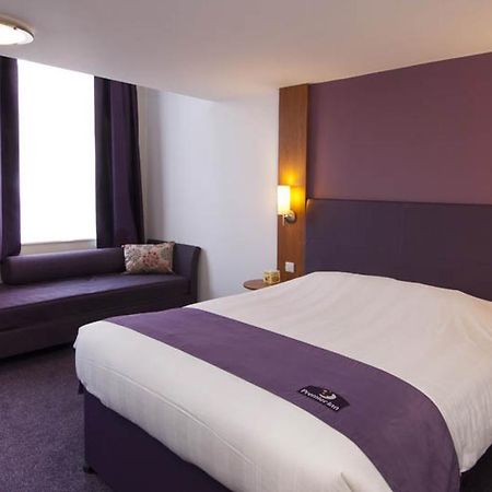 Premier Inn Sheffield Arena Extérieur photo